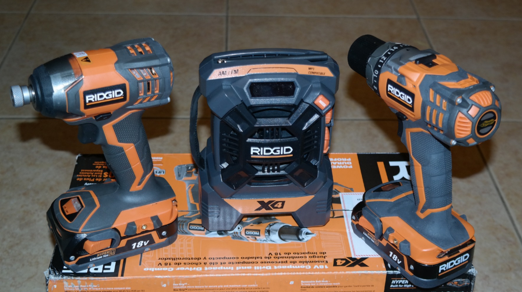 ridgid combo kit with radio