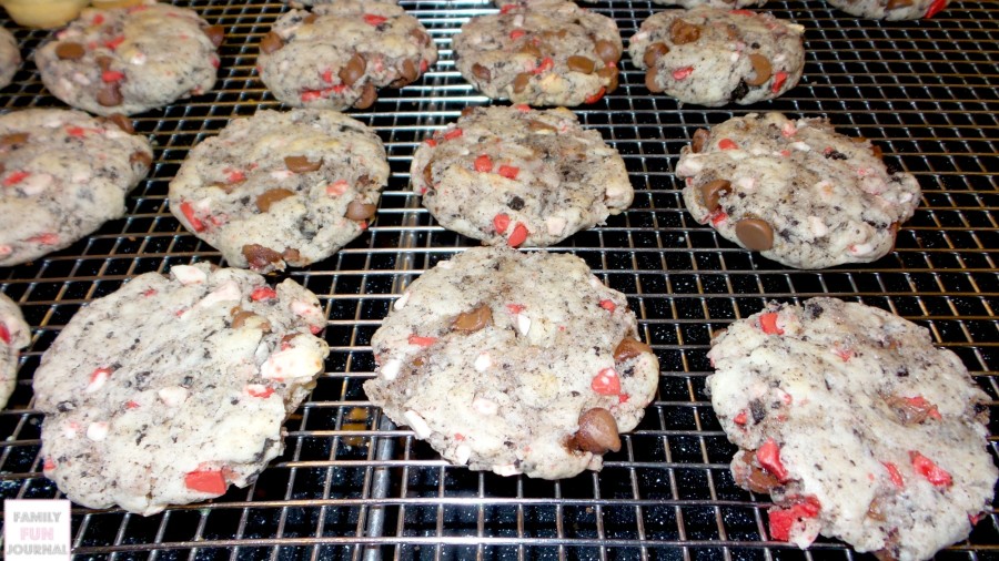 chocolate peppermint oreo cookies