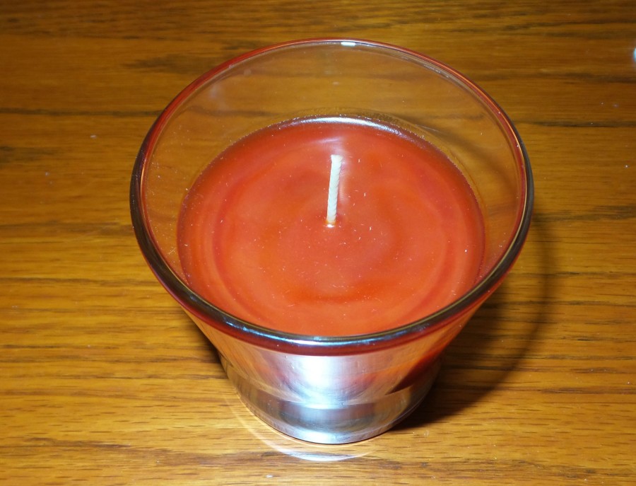 glade pumpkin candle