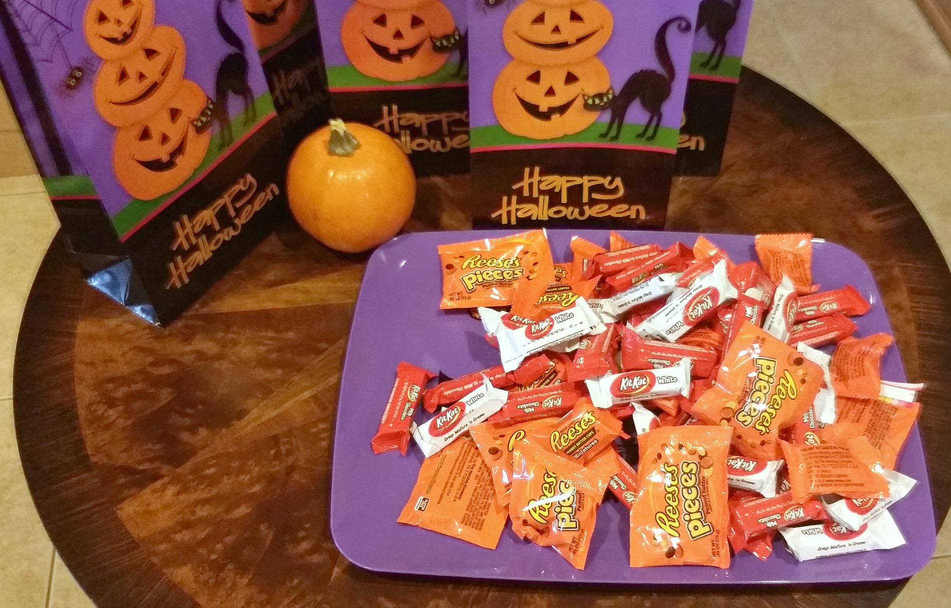 halloween candy toss