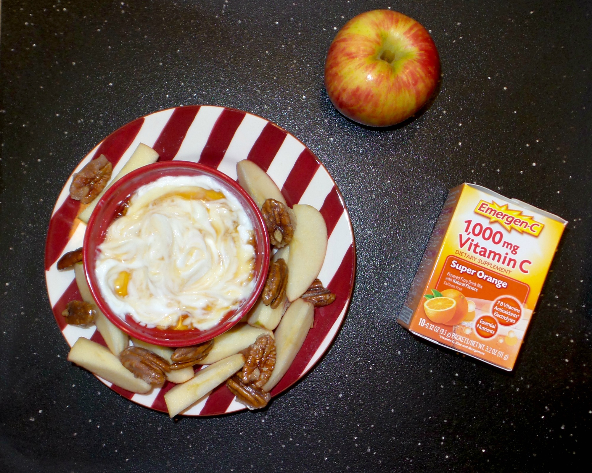 apples and yogurt dip